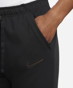 Bon marché ???? Football Femme Nike Jogging Femme Pays-bas Dri-fit Travel 2022/23 NOIR ???? -ADIDAS Store 3d1d882751e64bff8cbbbeab70247fbc