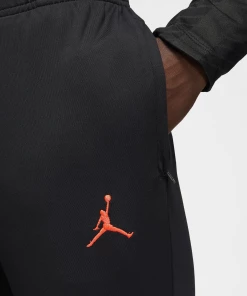 Acheter ❤️ Football Femme Nike Pantalon De Survêtement Extérieur Femme Psg 2022/23 NOIR ⌛ -ADIDAS Store ae79f34de6944c5cade738ccf2d3d1d8